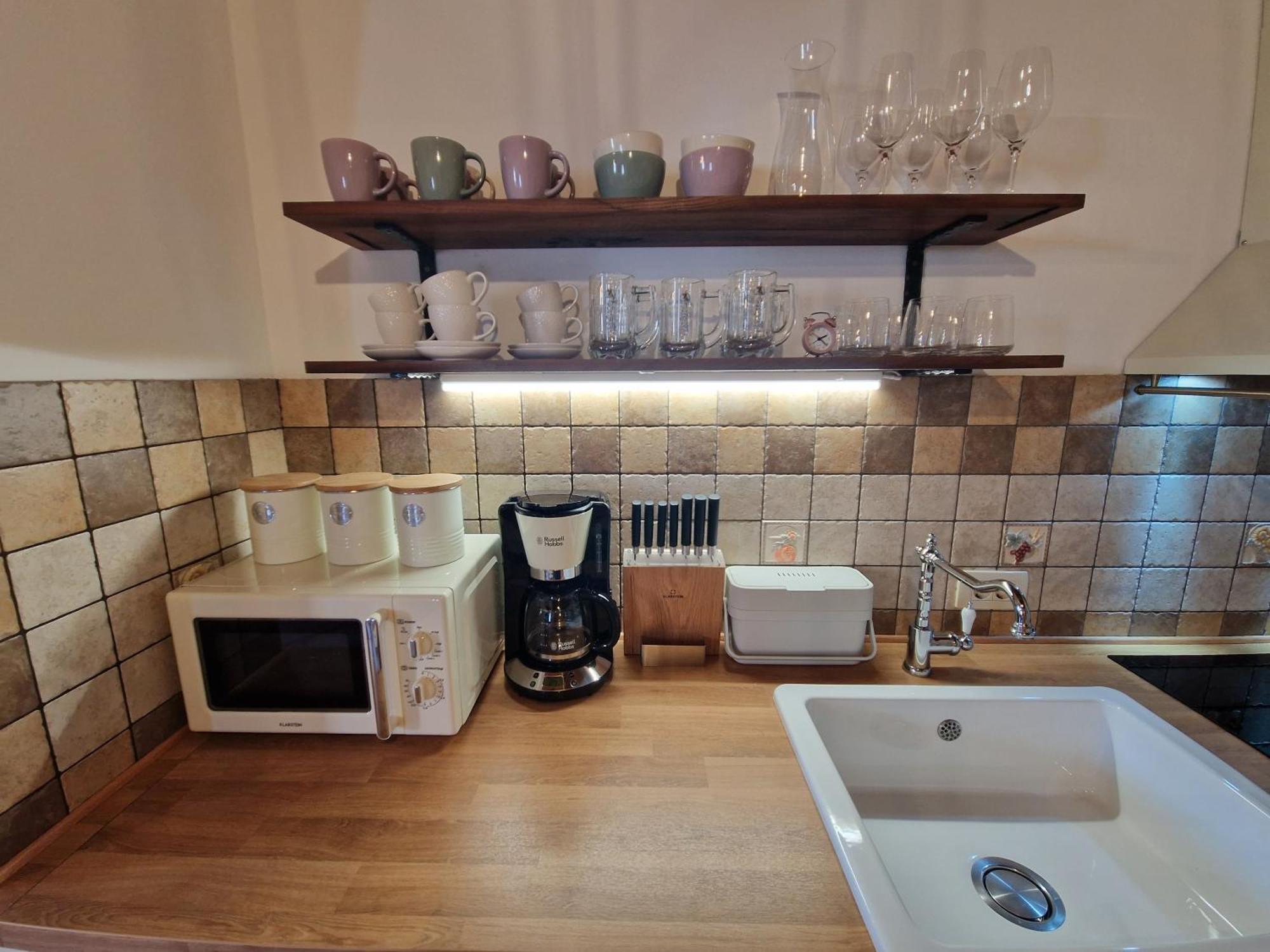Wine&Apartment VINALES Koper Extérieur photo